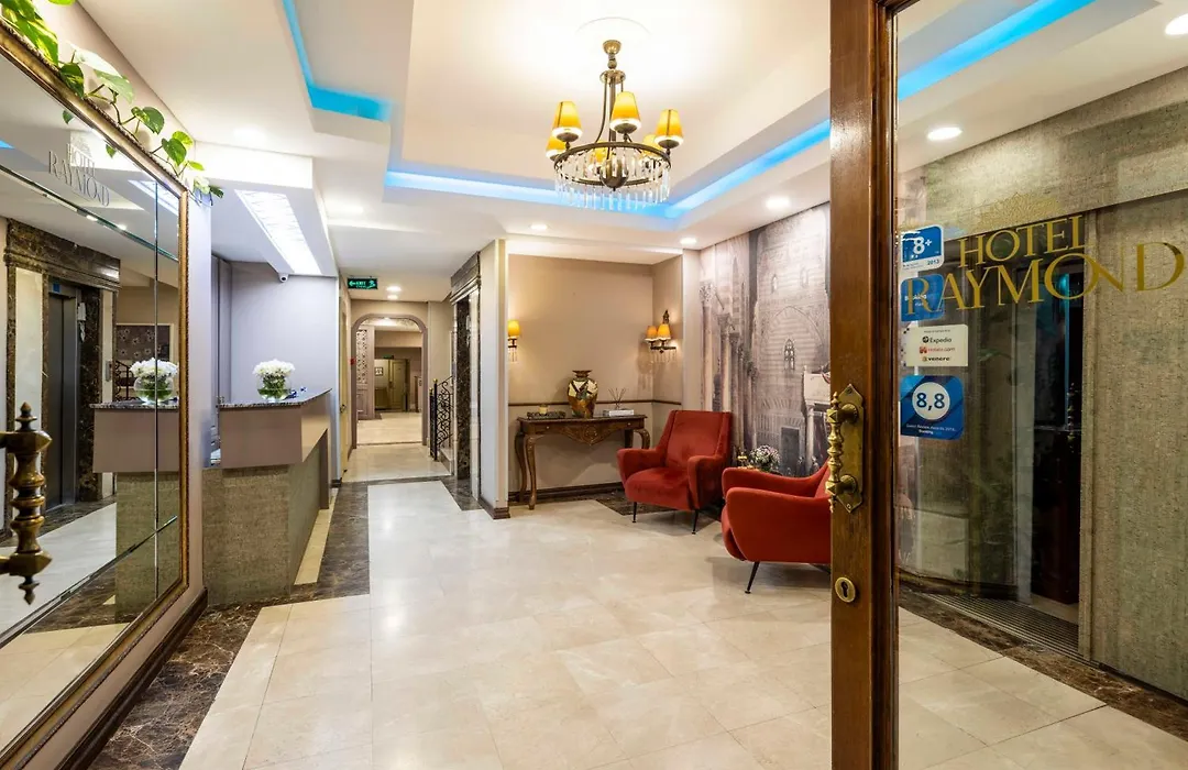 Raymond Hotel Old City-1